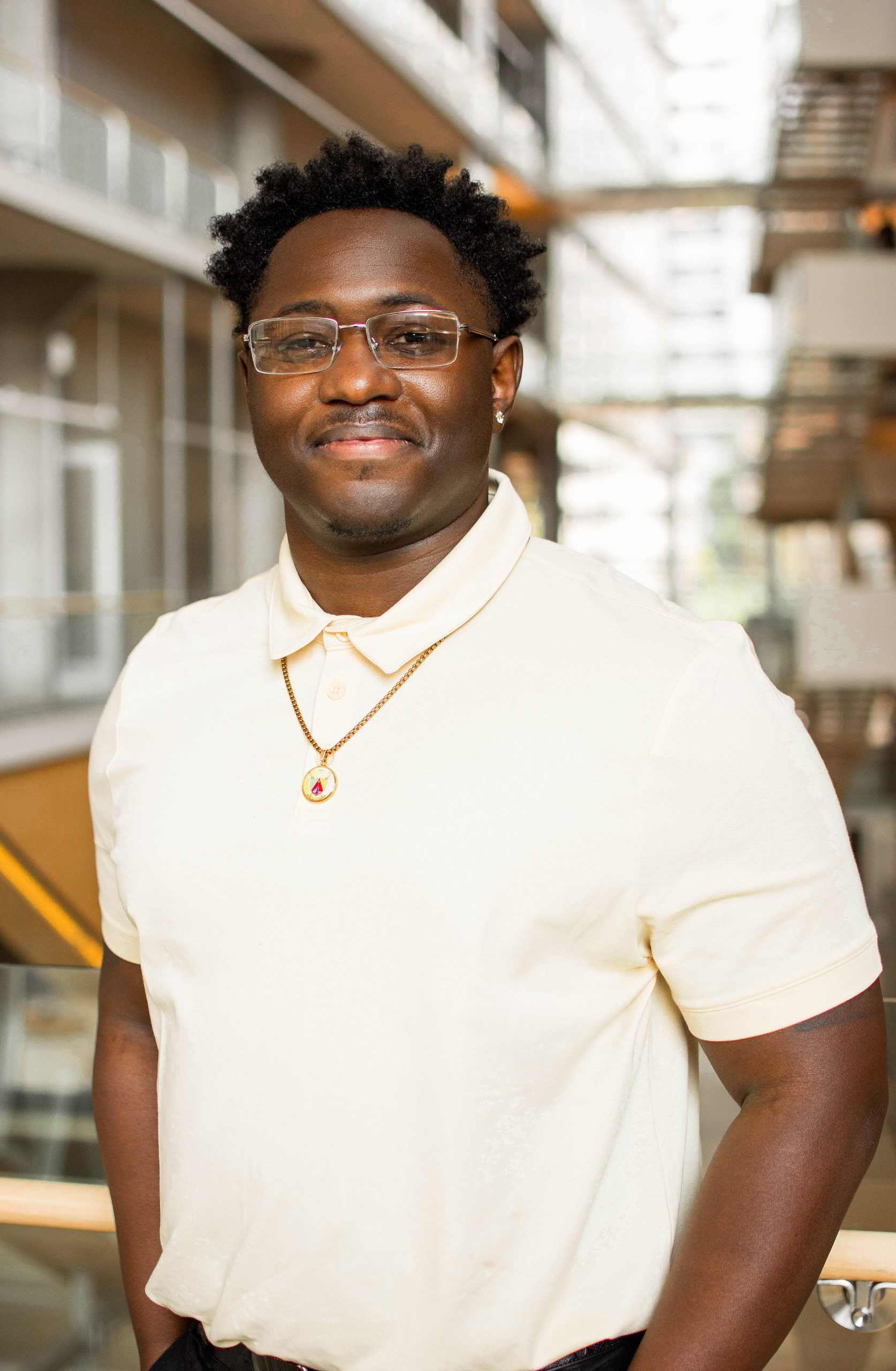 Charles Rivers headshot