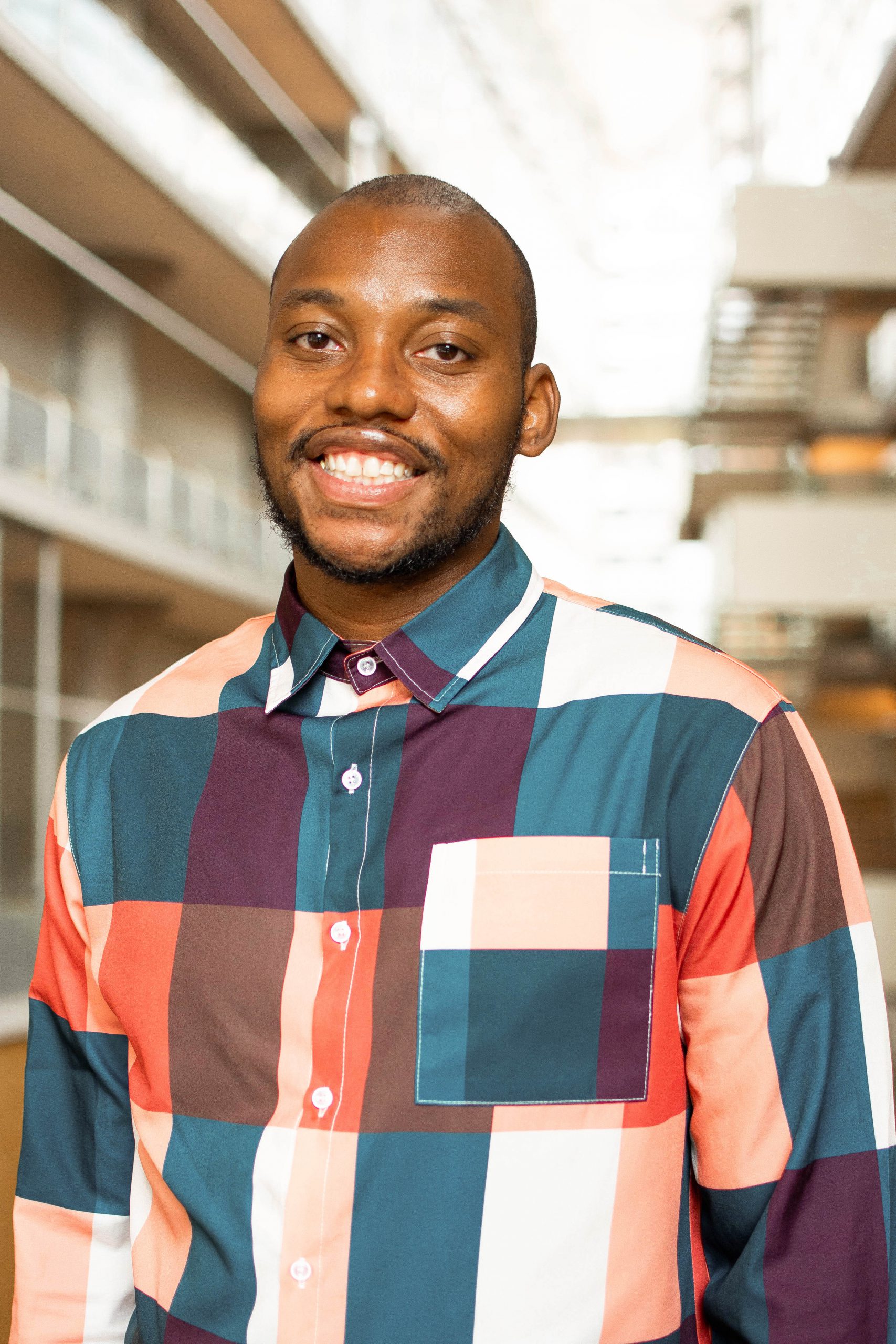 DeShawn Woods headshot