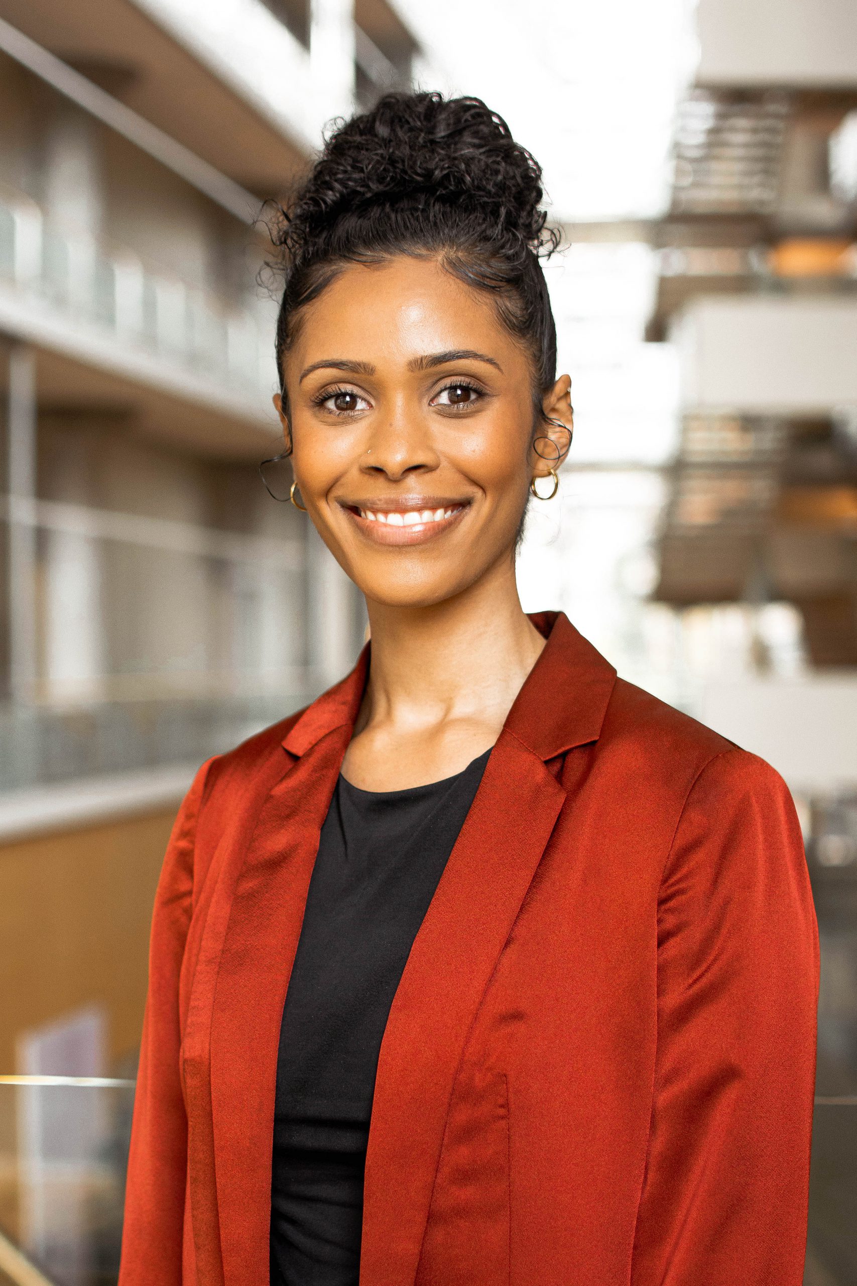 Jazmine Logan headshot